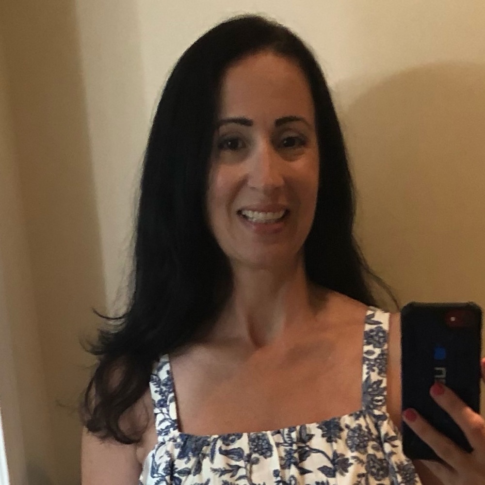 Meet your Posher, Elizabeth